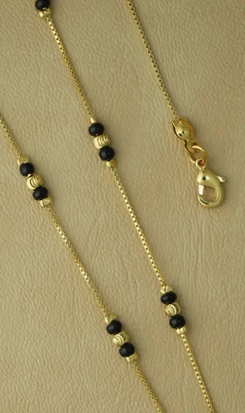 Lirja 18 inch heart pendant short dokiya necklace